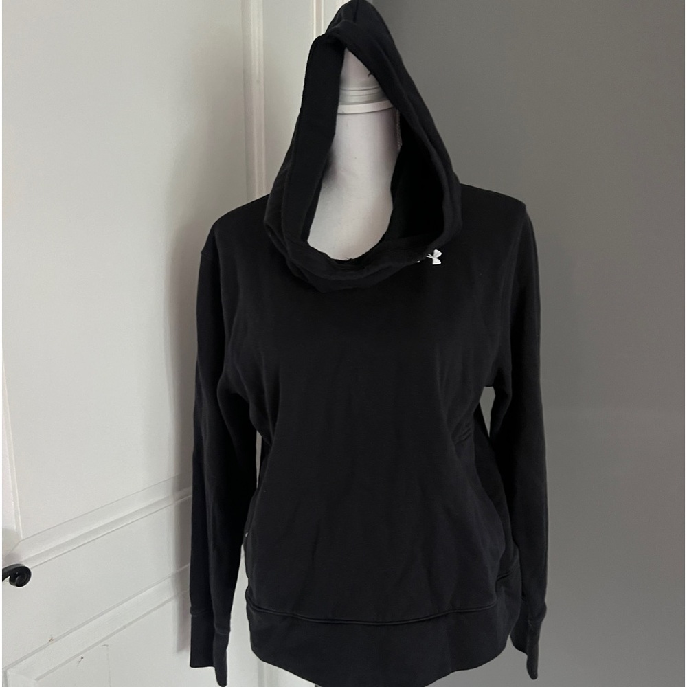 black under armor hoodie size medium with one large pocket